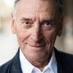 สตีเฟ่น ไกรฟ์ (Stephen Greif)