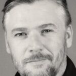 สตีเฟ่น แม็คโคล (Stephen McCole)