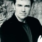 สตีฟ อดัมส์ (Steve Adams)