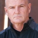 สตีฟ โมเคต (Steve Mokate)