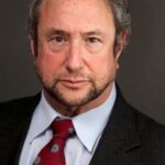 สจ๊วต แพนกิ้น (Stuart Pankin)