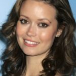 ซัมเมอร์ กลาว (Summer Glau)