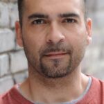 เท็ดดี้ คาเนซ (Teddy Cañez)