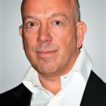 เทอร์รี่ สโตน (Terry Stone)