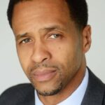 โทมัส เบลล์ (Thomas Bell)