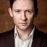 ทอม แอชลีย์ (Tom Ashley)