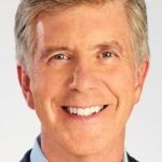 ทอม เบอร์เจอรอน (Tom Bergeron)
