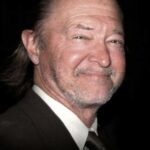 เทรซี่ วอลเตอร์ (Tracey Walter)