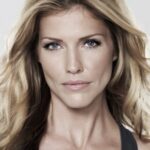 ทริเซีย เฮลเฟอร์ (Tricia Helfer)