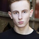 ไทเลอร์ ฮัทชิงส์ (Tyler Hutchings)