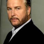 วิลเลียม ปีเตอร์สัน (William Petersen)