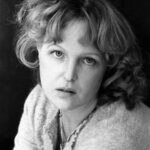 เยลเลน่า โซลอวีย์ (Yelena Solovey)