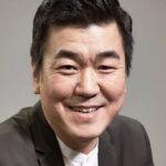 ยุน เจ มุน (Yoon Je-moon)