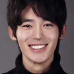 หยู่ซือ (Yu Shi)