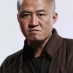 เยว่ ตงเฟิง (Yue Dongfeng)