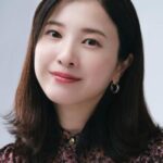 ยูริโกะ โยชิทากะ (Yuriko Yoshitaka)