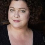 เซเล่ อาฟราโดปูลอส (Zele Avradopoulos)