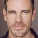 แอรอน เจฟฟรี่ (Aaron Jeffery)