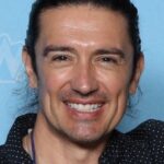 อดัม โครอัสเดล (Adam Croasdell)