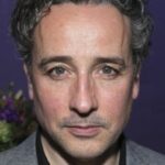 เอแดน แมคอาร์เดิล (Aidan McArdle)