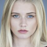 อาเลน่า ซาวอสติโควา (Alena Savostikova)