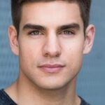 อเล็กซ์ เอโซล่า (Alex Esola)