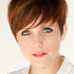 อลิสัน บรู๊คส์ (Alison Brooks)