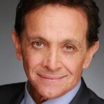 แอนดรูว์ รูบิน (Andrew Rubin)