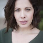 เอพริล ฮาร์ทแมน (April Hartman)