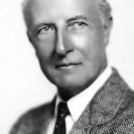 อาร์โนลด์ ลูซี่ (Arnold Lucy)