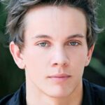 ออสติน พี. แม็คเคนซี่ (Austin P. McKenzie)