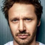 เบนจามิน วิกูนญา (Benjamín Vicuña)