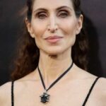 บอนนี่ อารอนส์ (Bonnie Aarons)