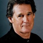 บัดดี้ โจ ฮุคเกอร์ (Buddy Joe Hooker)