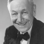 ชาร์ลีย์ เกรปวิน (Charley Grapewin)