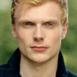 ชาร์ลี ฟิลด์ (Charlie Field)