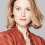 ชาร์ลอตต์ เลโกต์ (Charlotte Legault)