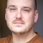 คริส คาเวเนอร์ (Chris Cavener)