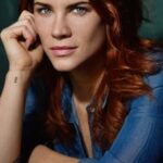 คอร์ทนีย์ โฮป (Courtney Hope)