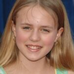 คอร์ทนีย์ เทย์เลอร์ เบิร์นเนส (Courtney Taylor Burness)