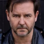 เครก วอล์คเกอร์ (Craig Walker)