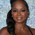 คริสตัล อาร์ ฟ็อกซ์ (Crystal R. Fox)