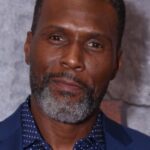 เคอร์ติส คุก (Curtiss Cook)