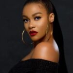 ดามิโอล่า อเดกบิเต้ (Damilola Adegbite)