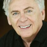 แดเนียล เดวิส (Daniel Davis)