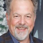 เดวิด คอสตาบิเล (David Costabile)