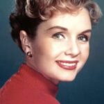เด็บบี้ เรย์โนลด์ส (Debbie Reynolds)