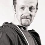 เดเร็ค เมลลิ่ง (Derek Melling)