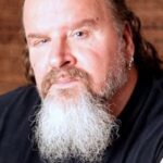 โดนัลด์ กิบบ์ (Donald Gibb)