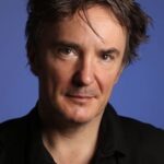 ดีแลน โมรัน (Dylan Moran)